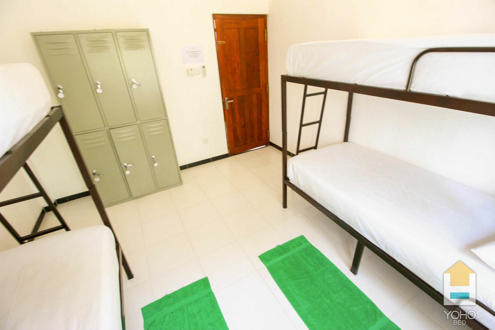 Bed & Bicycle Hostel Dehiwala-Mount Lavinia Екстериор снимка