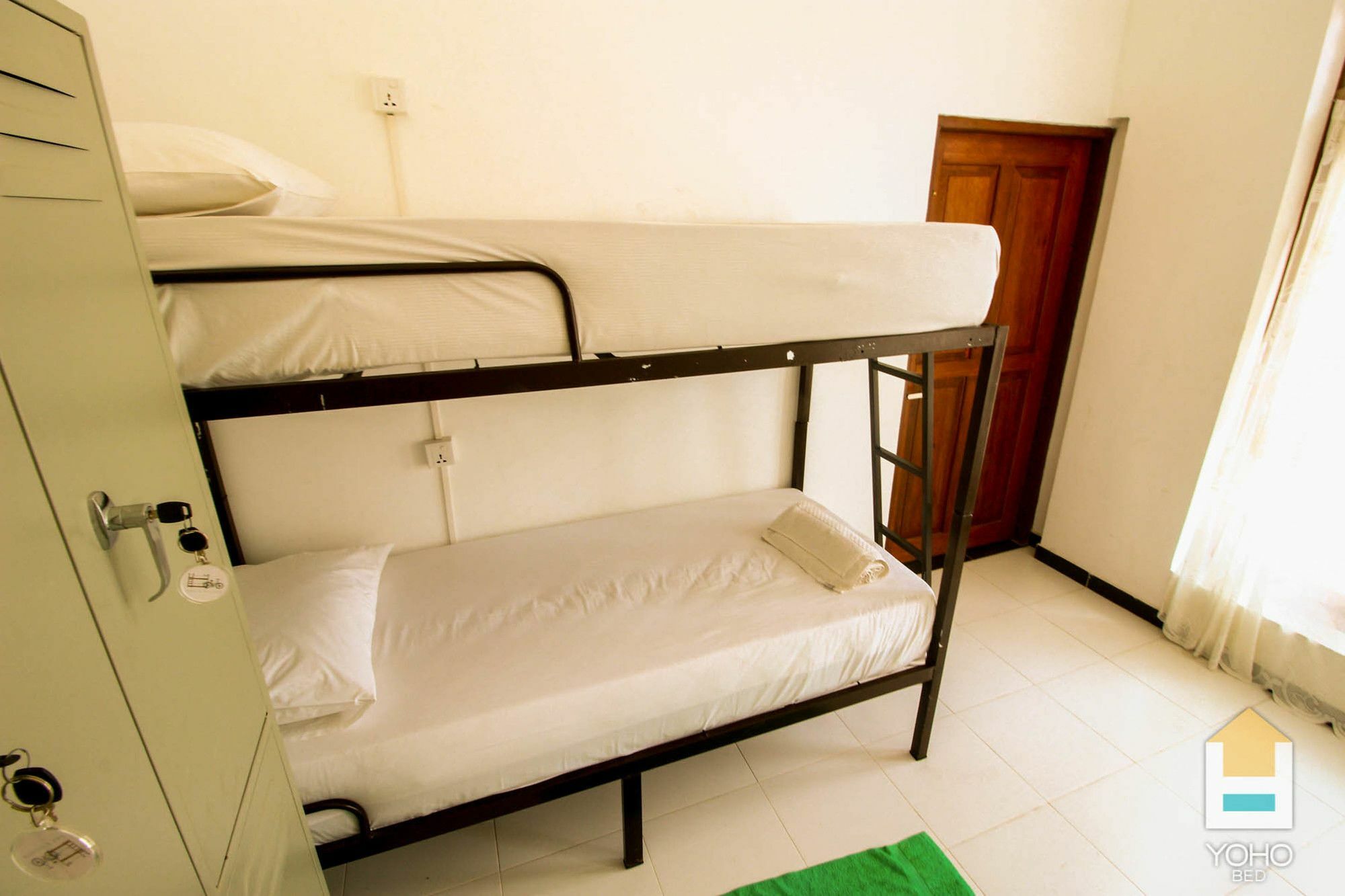 Bed & Bicycle Hostel Dehiwala-Mount Lavinia Екстериор снимка