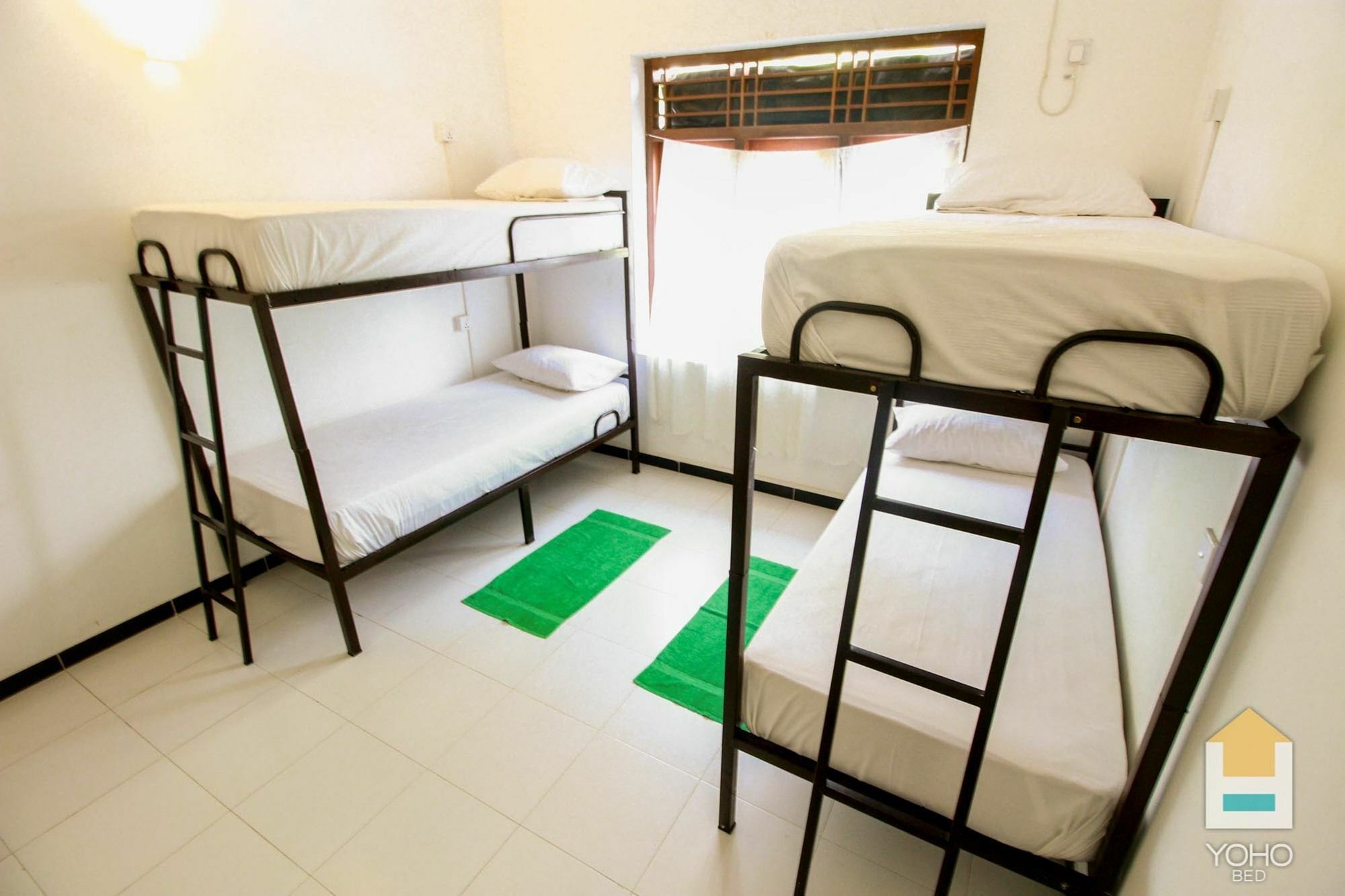 Bed & Bicycle Hostel Dehiwala-Mount Lavinia Екстериор снимка