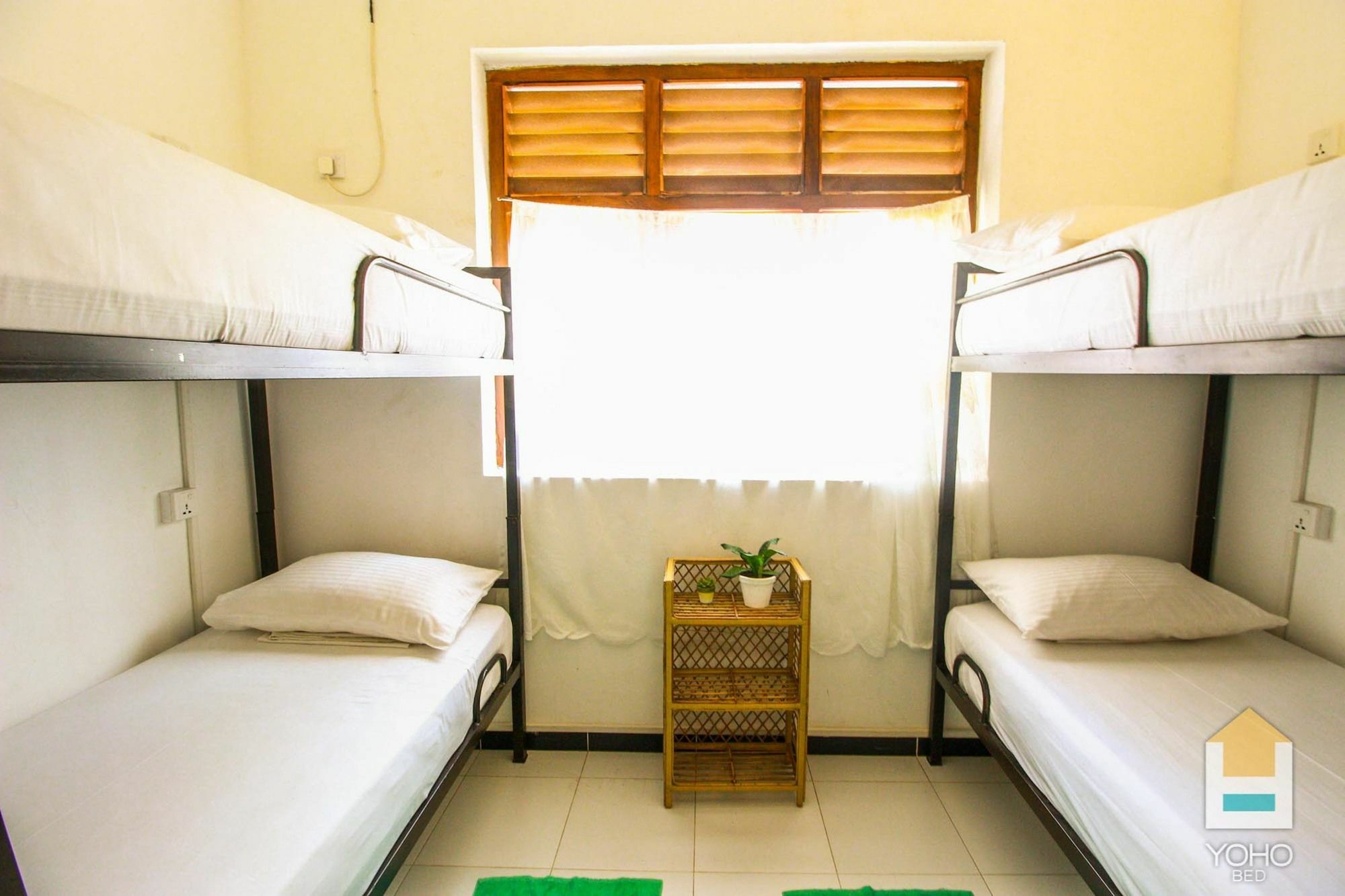 Bed & Bicycle Hostel Dehiwala-Mount Lavinia Екстериор снимка