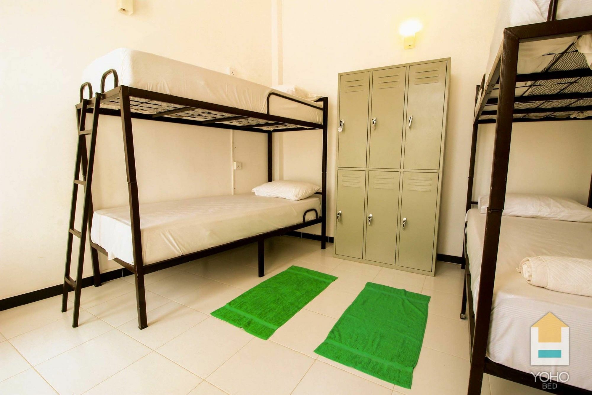 Bed & Bicycle Hostel Dehiwala-Mount Lavinia Екстериор снимка