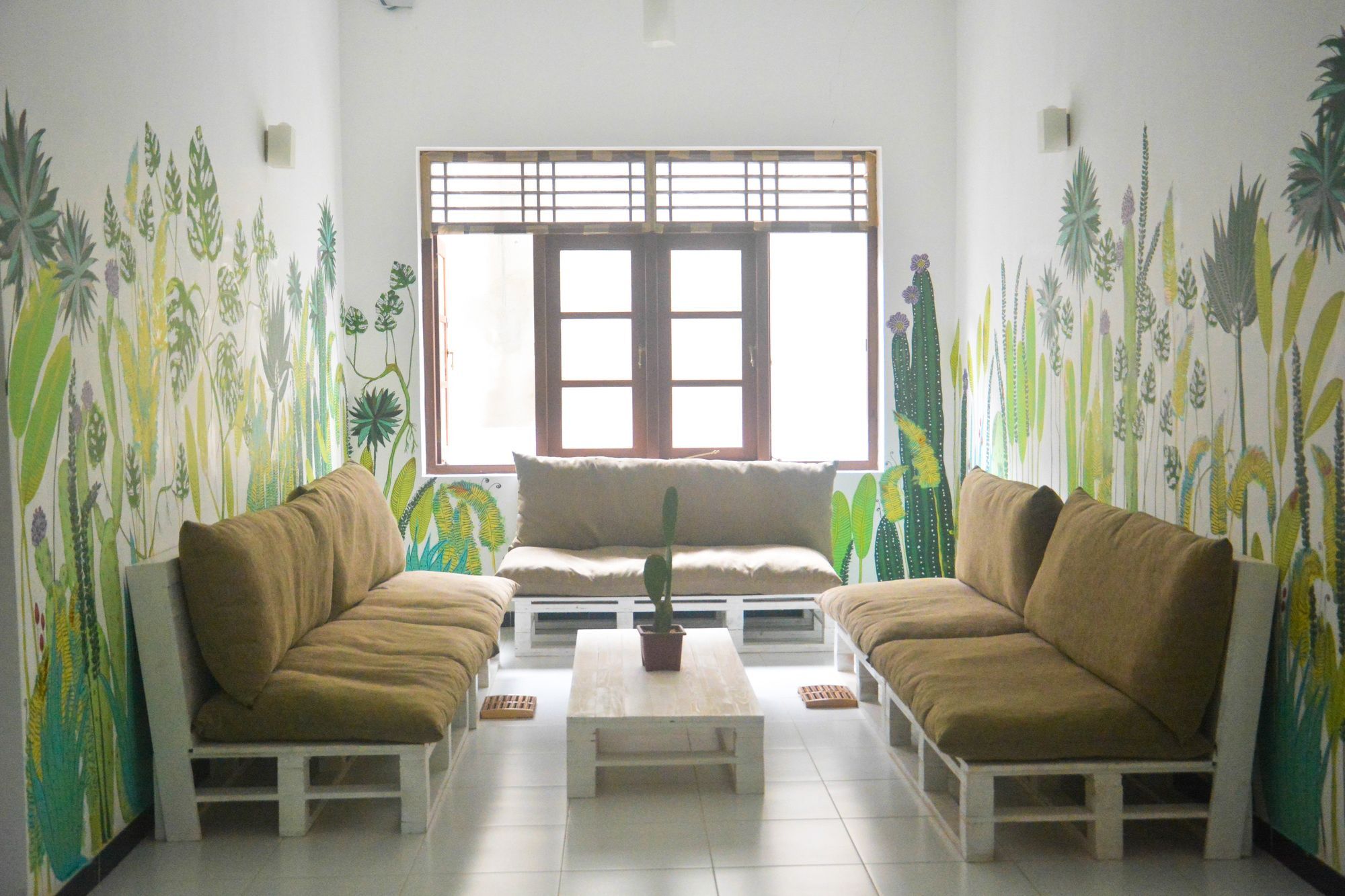 Bed & Bicycle Hostel Dehiwala-Mount Lavinia Екстериор снимка